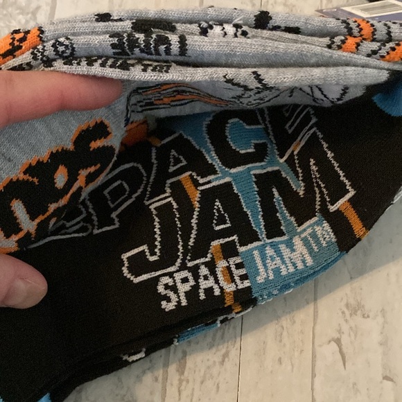 Space Jam A New Legacy Bugs Bunny Tune Squad Crew Socks Set - Picture 2 of 5